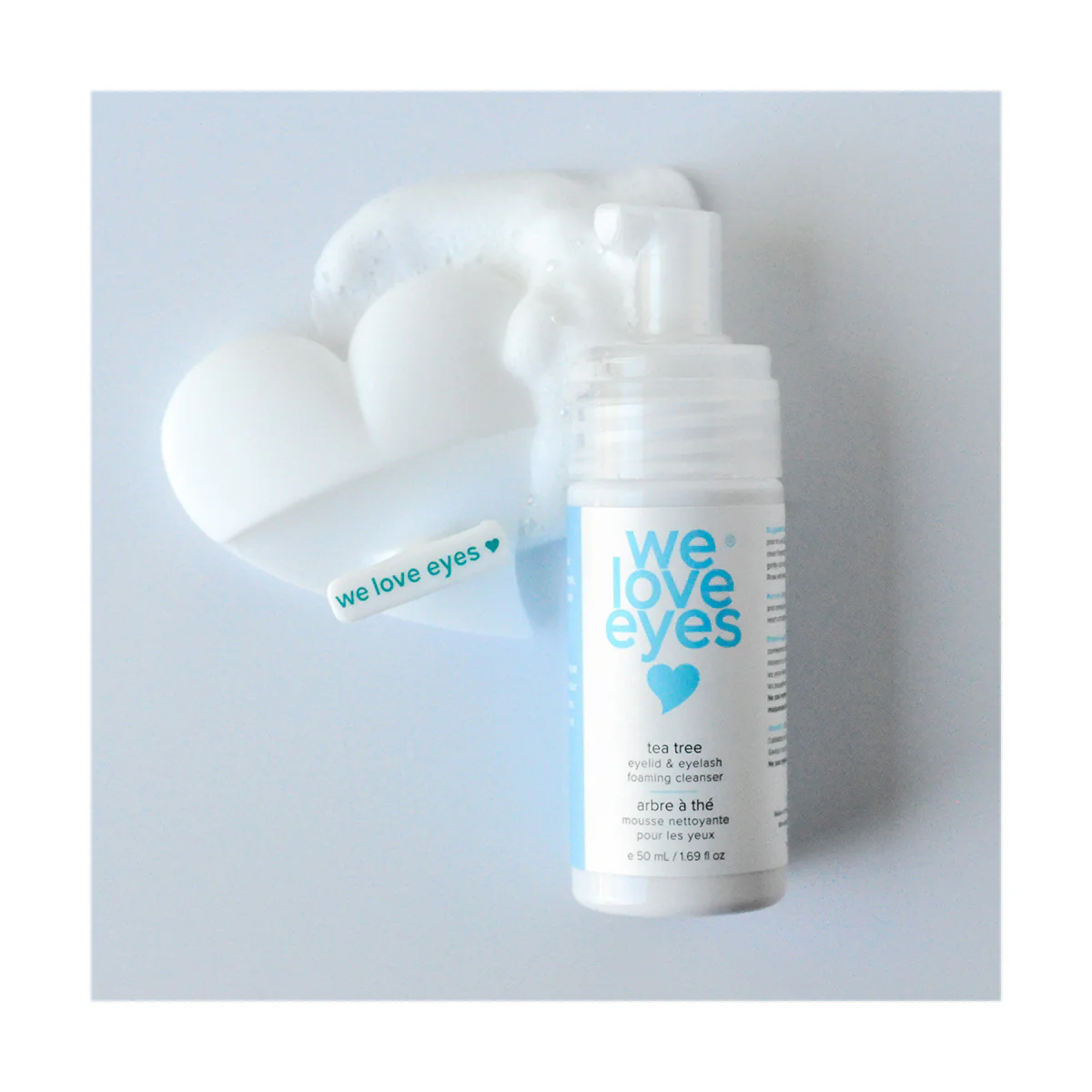 We Love Eyes Eyelid Scrub Mitt - Image 5